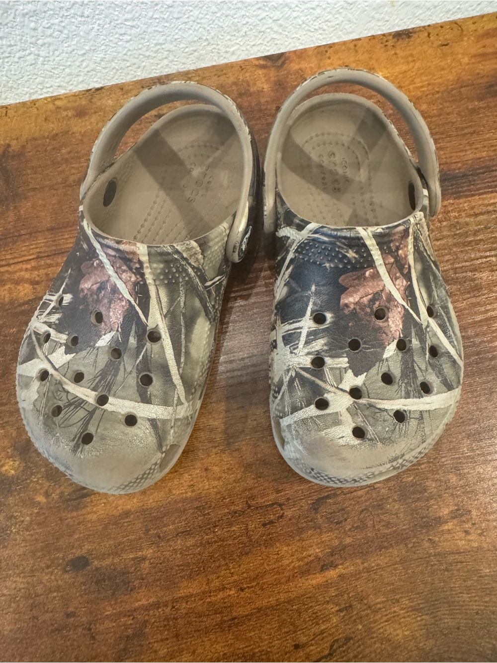 Camo Crocs. Size 10toddler.